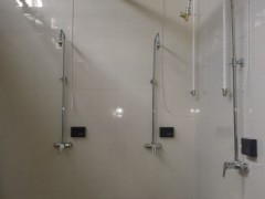 商务会馆浴室节水刷卡器
